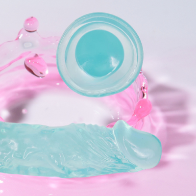 Dương vật giả có đế gắn tường 3 màu nam tính săn chắc