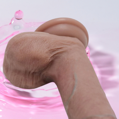 Dương vật giả gắn tường Lovetoy Nature Cock không rung